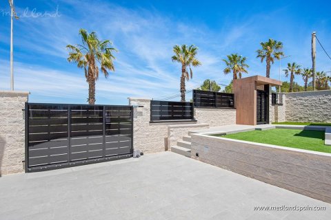 Villa in vendita Algorfa, Alicante, Spagna 3 camere da letto, 103 mq. N° 104901 - foto 14