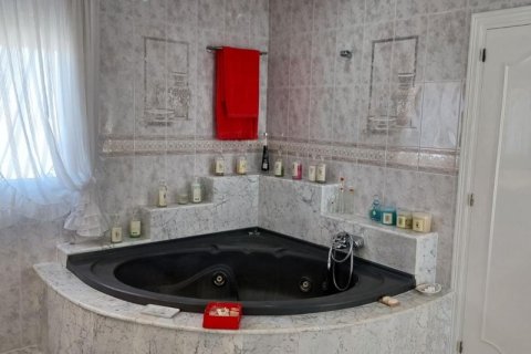 Villa zum Verkauf in Dehesa De Campoamor, Alicante, Spanien 4 Schlafzimmer, 341 m2 Nr. 145998 - Foto 26