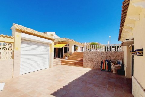 Villa zum Verkauf in Dehesa De Campoamor, Alicante, Spanien 4 Schlafzimmer, 341 m2 Nr. 145998 - Foto 4