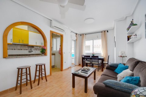 Wohnung in Torrevieja, Alicante, Spanien 80 m2 Nr. 195323