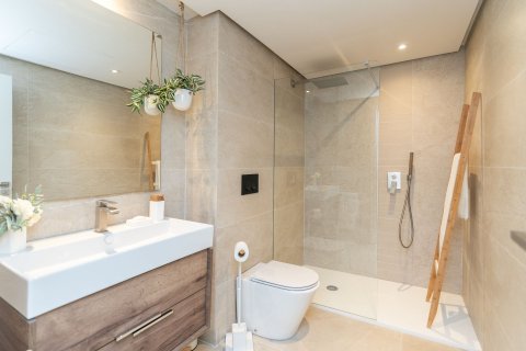 Apartamento en venta en Benahavís, Málaga, España 2 dormitorios, 103.03 m2 No. 174466 - foto 21