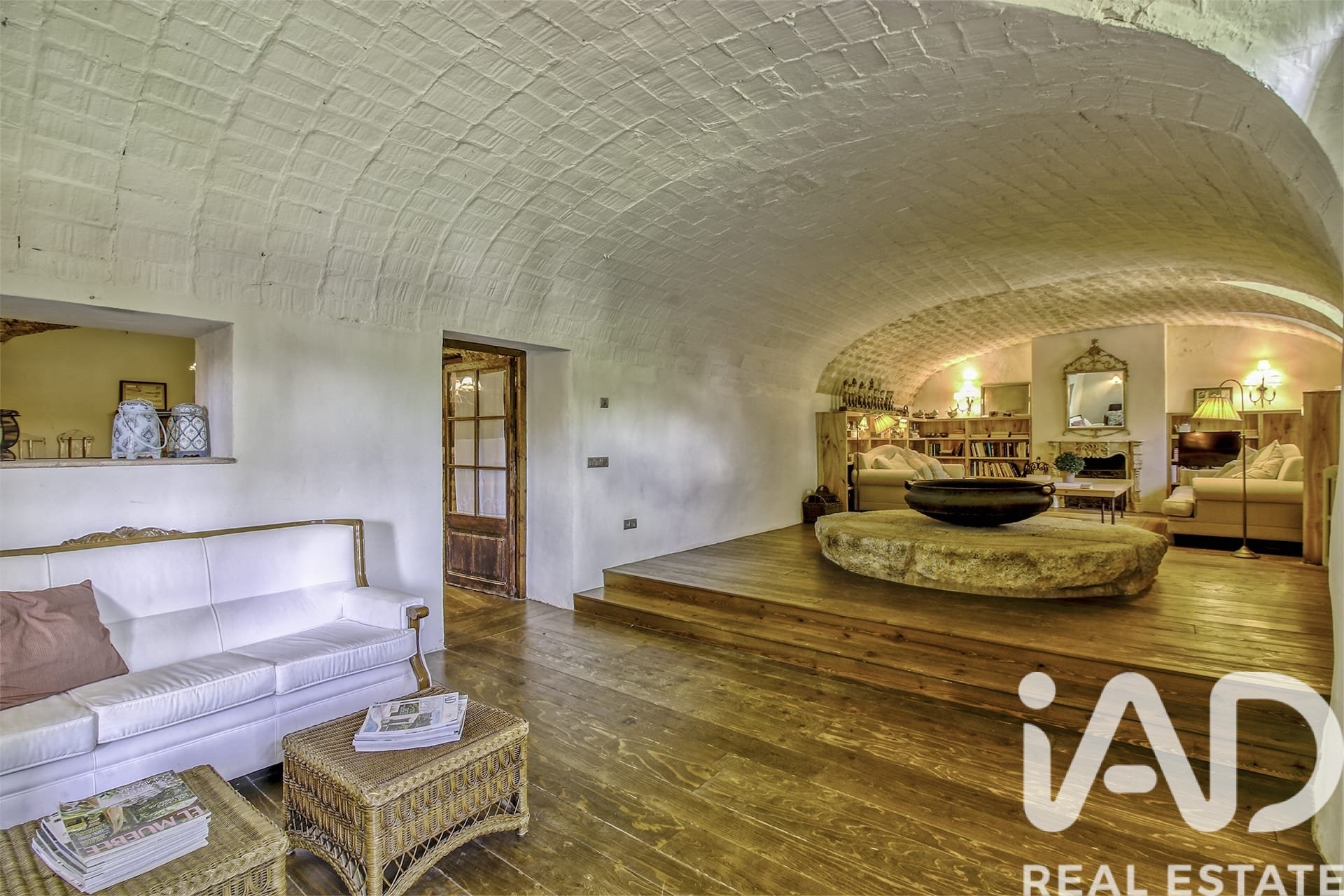 Casa a Vilademuls, Girona, Spagna 9 camere da letto, 946 mq. N° 172179