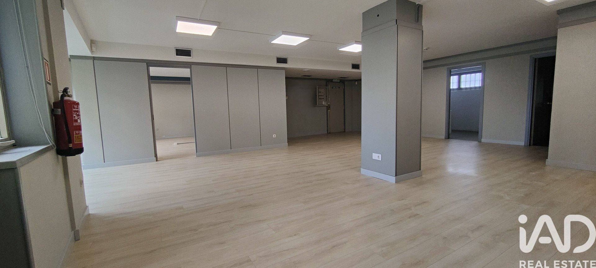 Ofiss Lugo, Spānijā 147 m2 Nr. 172178