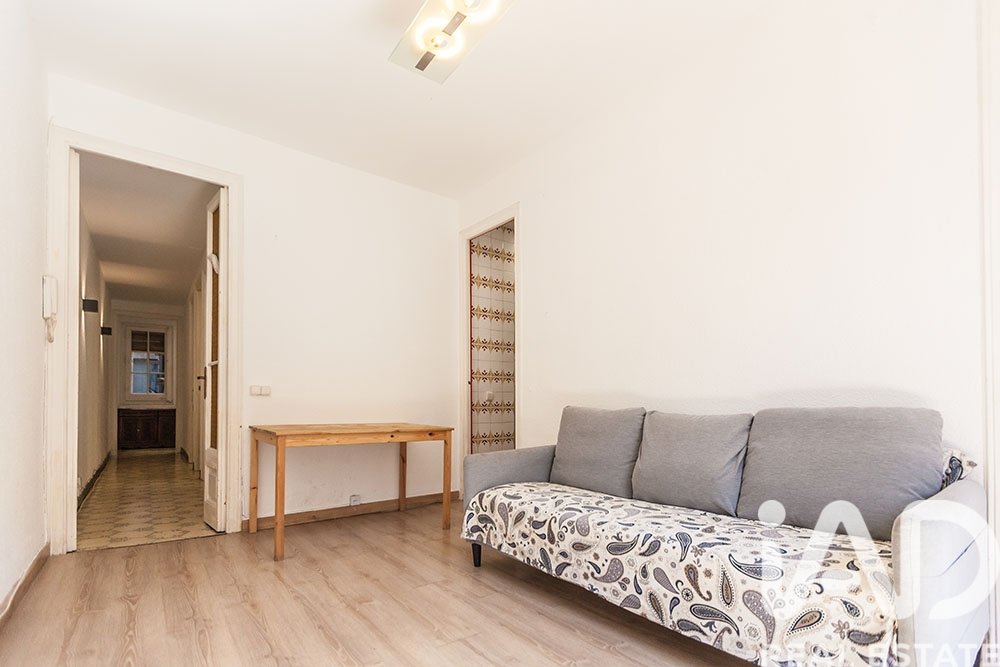 Dzīvoklis Barcelona, Spānijā 4 istabas, 75 m2 Nr. 172181