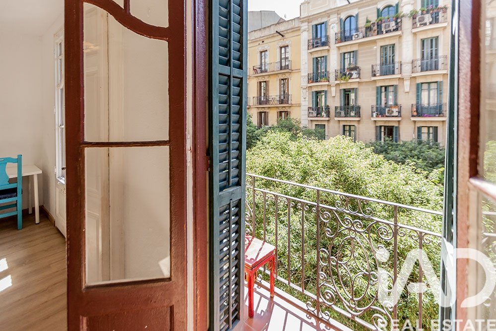Dzīvoklis Barcelona, Spānijā 4 istabas, 75 m2 Nr. 172181