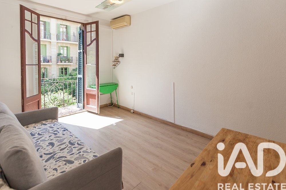 Dzīvoklis Barcelona, Spānijā 4 istabas, 75 m2 Nr. 172181