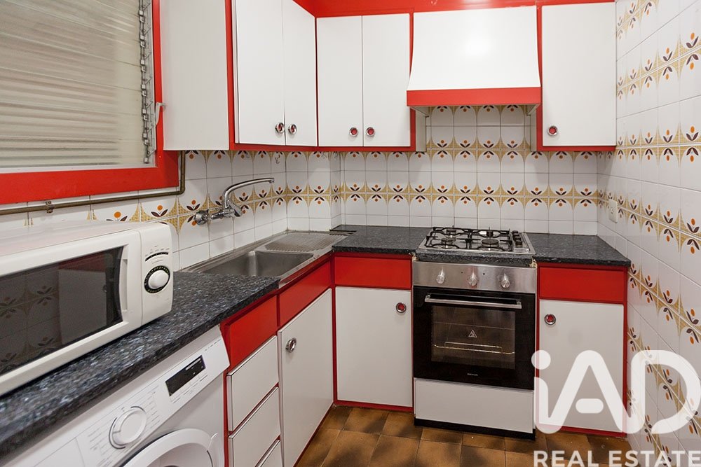 Dzīvoklis Barcelona, Spānijā 4 istabas, 75 m2 Nr. 172181