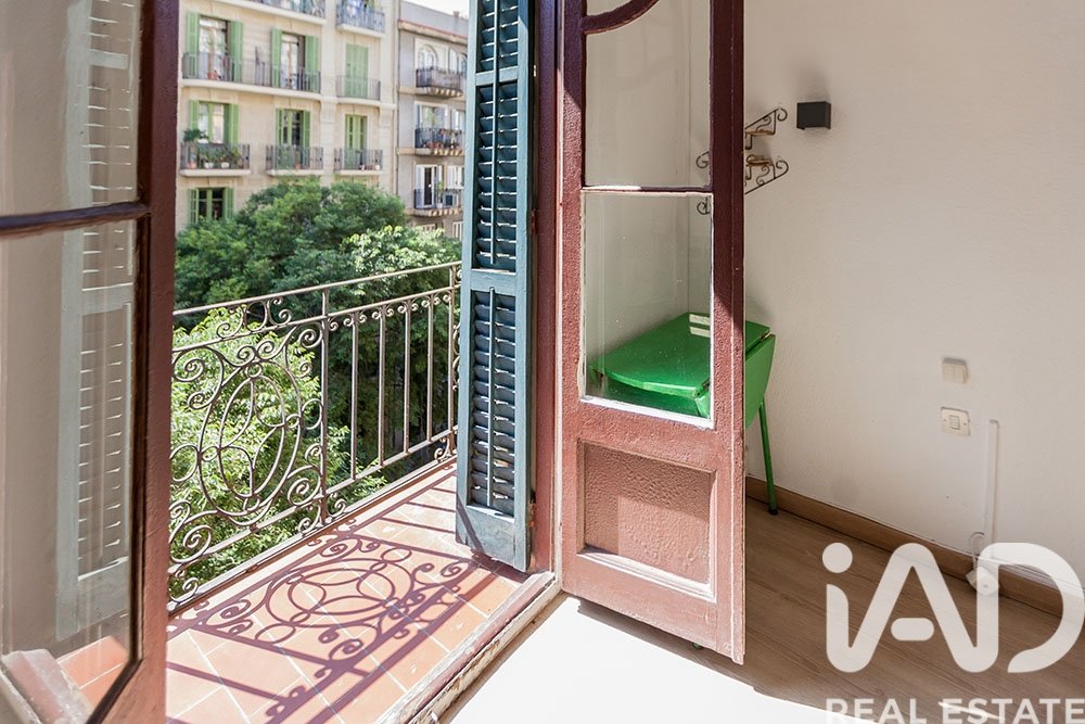 Dzīvoklis Barcelona, Spānijā 4 istabas, 75 m2 Nr. 172181