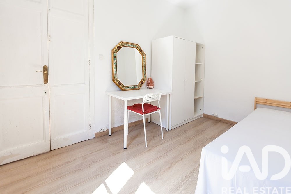 Dzīvoklis Barcelona, Spānijā 4 istabas, 75 m2 Nr. 172181