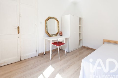 Appartamento in vendita a Barcelona, Spagna 4 camere da letto, 75 mq. N° 172181 - foto 13