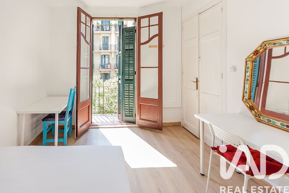 Dzīvoklis Barcelona, Spānijā 4 istabas, 75 m2 Nr. 172181