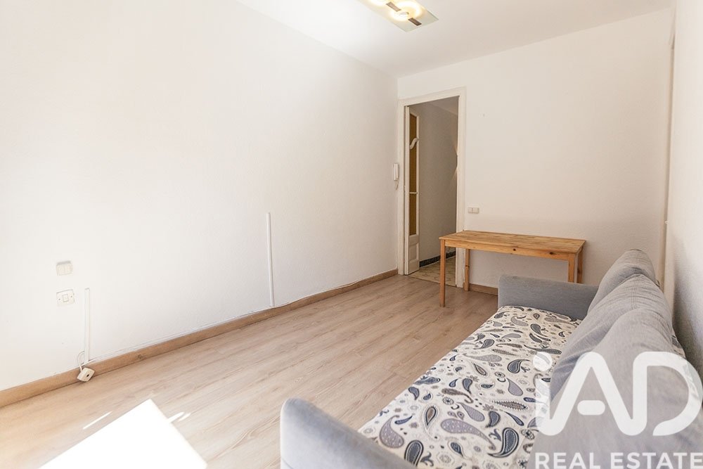 Dzīvoklis Barcelona, Spānijā 4 istabas, 75 m2 Nr. 172181