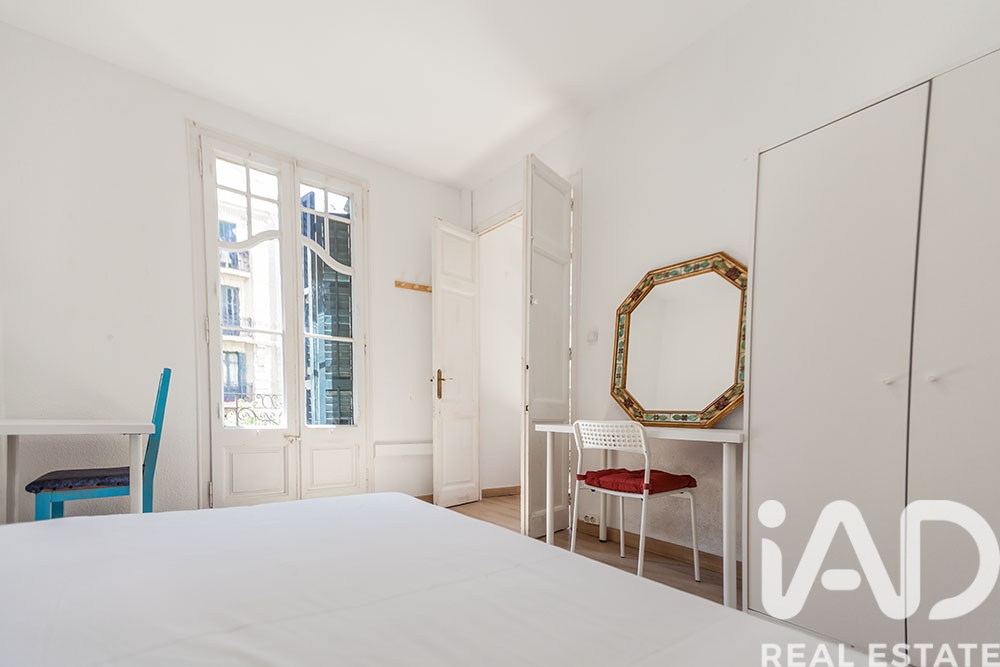 Dzīvoklis Barcelona, Spānijā 4 istabas, 75 m2 Nr. 172181