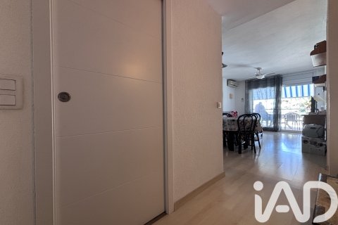 Huoneisto myytävänä Roses, Girona, Espanja, 2 makuuhuonetta, 79 m2 No. 172182 - kuva 3