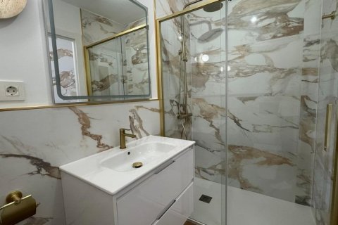 Apartament w Punta Prima, Alicante, Hiszpania 2 sypialnie, 70 mkw. nr 151785 – zdjęcie 14