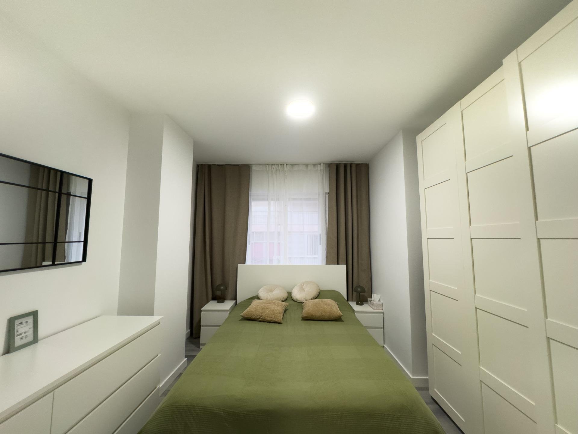 Appartamento a Torrevieja, Alicante, Spagna 2 camere da letto, 60 mq. N° 151781