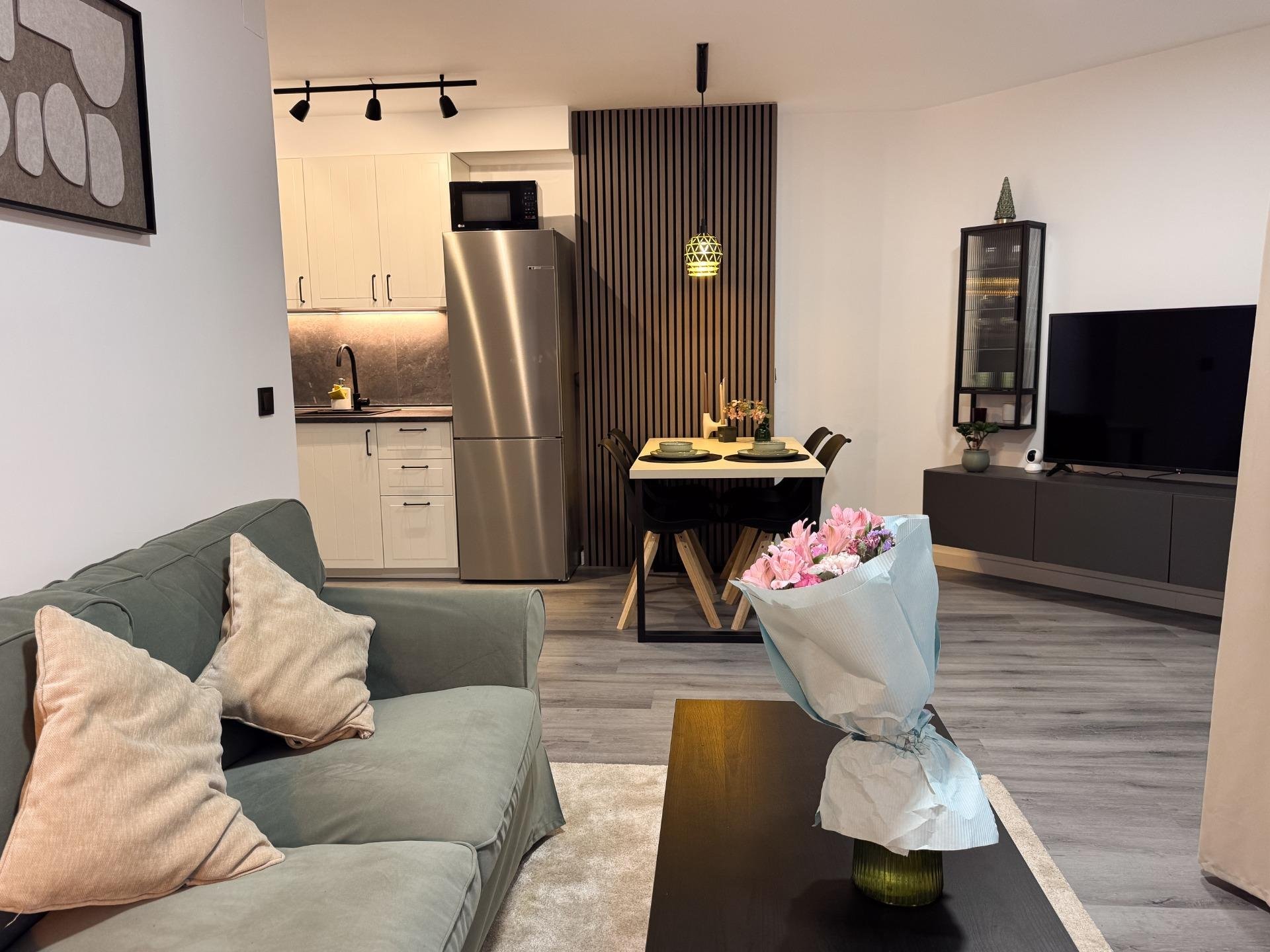 Appartamento a Torrevieja, Alicante, Spagna 2 camere da letto, 60 mq. N° 151781