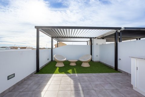 Villa for sale in Roldan, Murcia, Spain 3 bedrooms, 85 sq.m. No. 151786 - photo 2