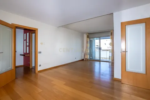 Huoneisto myytävänä Badalona, Barcelona, Espanja, 3 makuuhuonetta, 107 m2 No. 166974 - kuva 9