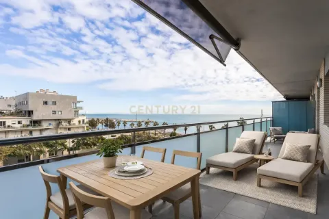 Huoneisto Badalona, Barcelona, Espanja 3 makuuhuonetta, 107 m2 No. 166974