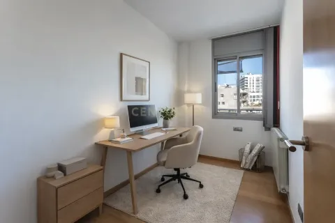 Huoneisto myytävänä Badalona, Barcelona, Espanja, 3 makuuhuonetta, 107 m2 No. 166974 - kuva 6