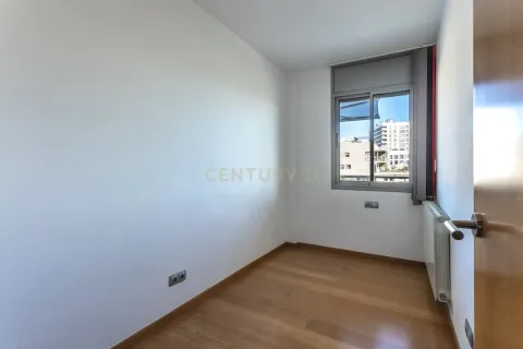 Huoneisto myytävänä Badalona, Barcelona, Espanja, 3 makuuhuonetta, 107 m2 No. 166974 - kuva 22