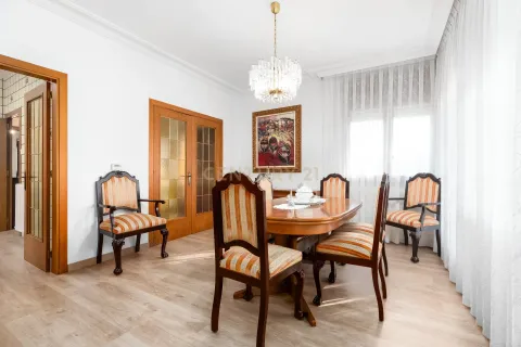 House for sale in Llica D'amunt, Barcelona, Spain 5 bedrooms, 532 sq.m. No. 166975 - photo 12