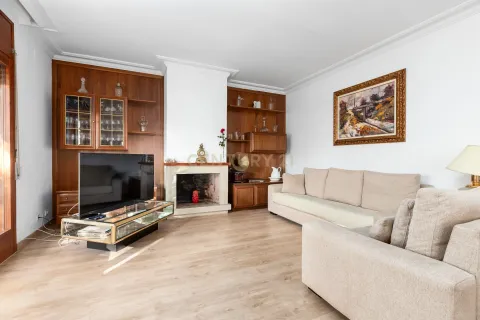 House for sale in Llica D'amunt, Barcelona, Spain 5 bedrooms, 532 sq.m. No. 166975 - photo 13