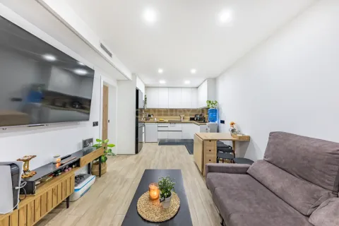 Wohnung zum Verkauf in Gava, Barcelona, Spanien 4 Schlafzimmer, 99 m2 Nr. 166971 - Foto 2