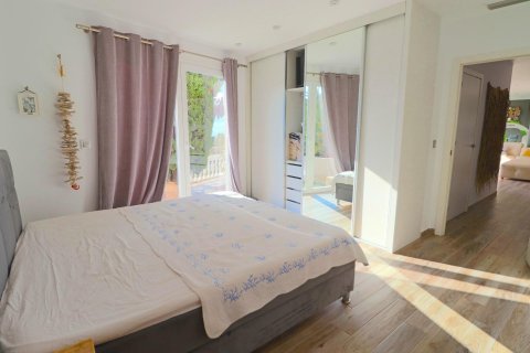 Villa à vendre El Campello, Alicante, Espagne, 6 chambres, 350 m2 No. 118966 - photo 23