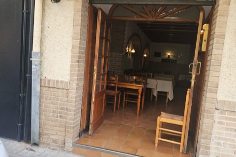 Liikekiinteistö myytävänä Alicante, Espanja , 115 m2 No. 140002 - kuva 16