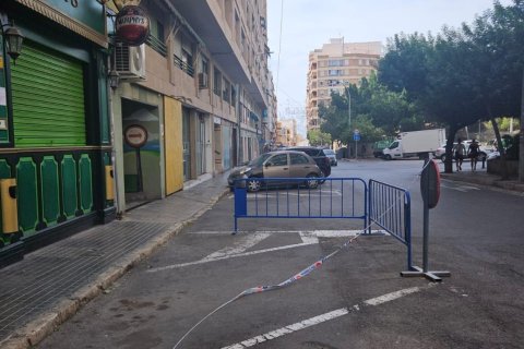 Liikekiinteistö myytävänä Alicante, Espanja , 115 m2 No. 140002 - kuva 22