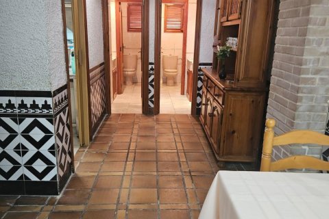 Liikekiinteistö myytävänä Alicante, Espanja , 115 m2 No. 140002 - kuva 17