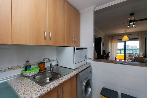 Huoneisto myytävänä Dehesa De Campoamor, Alicante, Espanja, 2 makuuhuonetta, 65 m2 No. 189395 - kuva 16