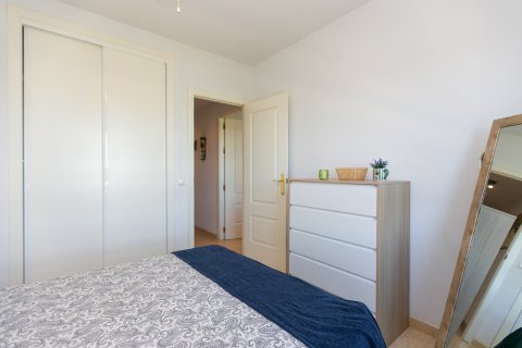 Huoneisto myytävänä Dehesa De Campoamor, Alicante, Espanja, 2 makuuhuonetta, 65 m2 No. 189395 - kuva 17