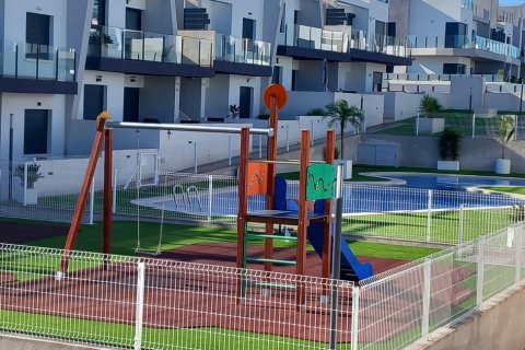 Huoneisto myytävänä San Miguel de Salinas, Alicante, Espanja, 2 makuuhuonetta, 70 m2 No. 189391 - kuva 16