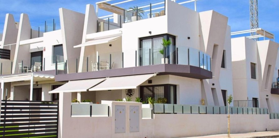 Huoneisto San Miguel de Salinas, Alicante, Espanja 2 makuuhuonetta, 70 m2 No. 189391