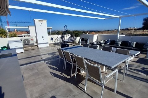 Huoneisto myytävänä San Miguel de Salinas, Alicante, Espanja, 2 makuuhuonetta, 70 m2 No. 189391 - kuva 25
