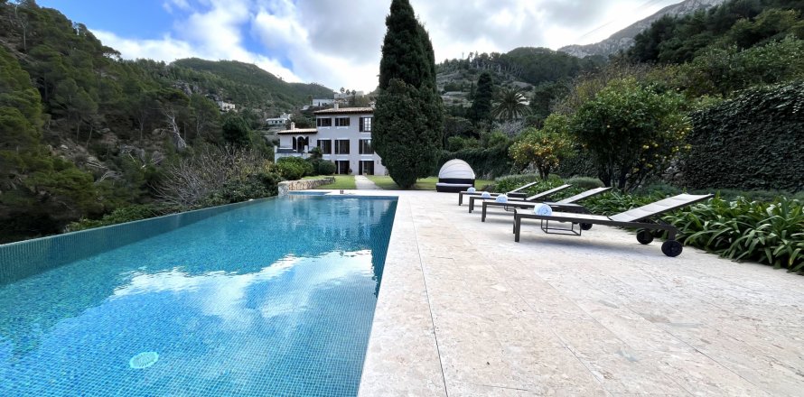 Finca Banyalbufar, Mallorca, Spain 8 bedrooms, 750 sq.m. No. 111933