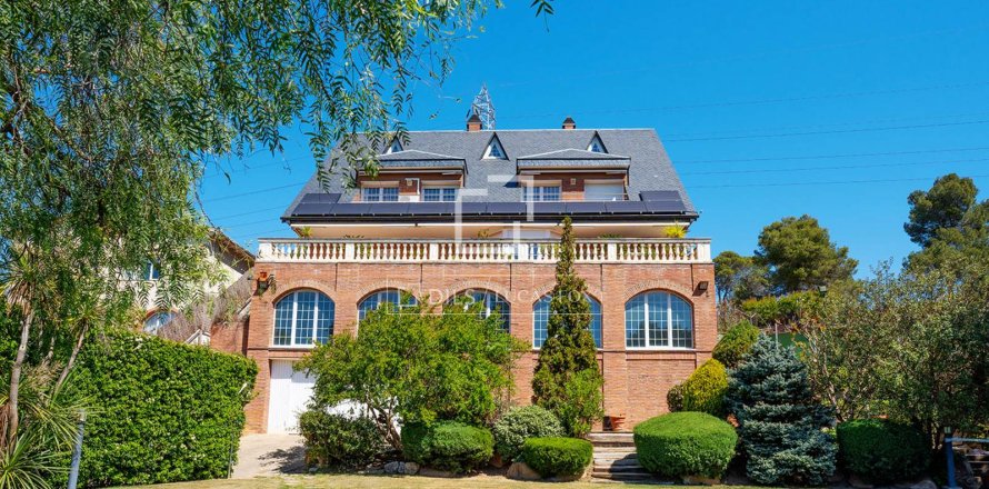 Villa in Valldoreix, Barcelona, Spanien 7 Schlafzimmer, 785 m2 Nr. 150900