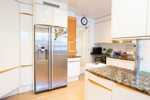 Villa zum Verkauf in Valldoreix, Barcelona, Spanien 7 Schlafzimmer, 785 m2 Nr. 150900 - Foto 20