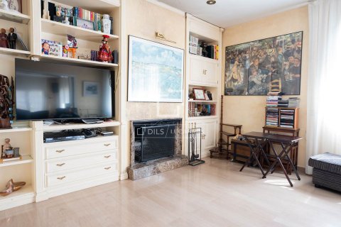 Villa zum Verkauf in Valldoreix, Barcelona, Spanien 7 Schlafzimmer, 785 m2 Nr. 150900 - Foto 15