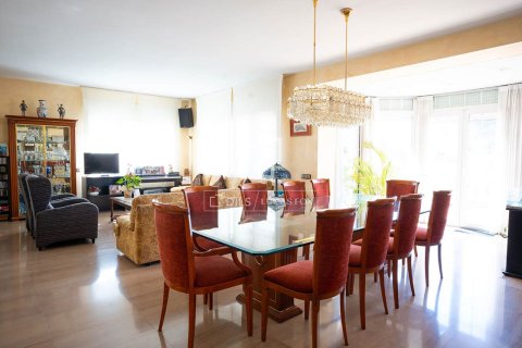 Villa zum Verkauf in Valldoreix, Barcelona, Spanien 7 Schlafzimmer, 785 m2 Nr. 150900 - Foto 11