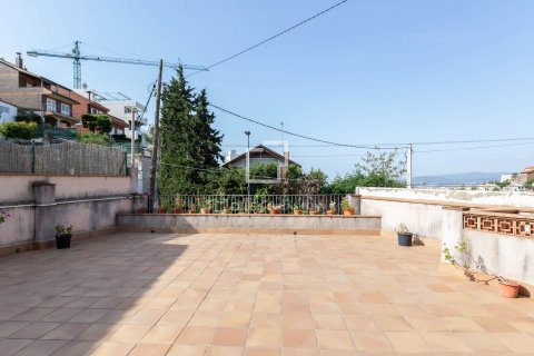 Villa à vendre à Esplugues de Llobregat, Barcelona, Espagne, 6 chambres, 282 m2 No. 150899 - photo 2