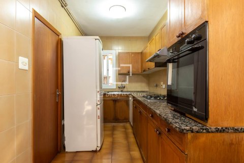 Villa à vendre à Esplugues de Llobregat, Barcelona, Espagne, 6 chambres, 282 m2 No. 150899 - photo 14