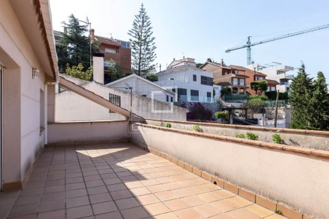 Villa à vendre à Esplugues de Llobregat, Barcelona, Espagne, 6 chambres, 282 m2 No. 150899 - photo 28