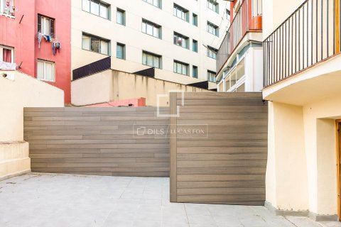 Apartament w Barcelona, Hiszpania 2 sypialnie, 85 mkw. nr 150895 – zdjęcie 11