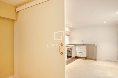 Apartament w Barcelona, Hiszpania 2 sypialnie, 85 mkw. nr 150895 – zdjęcie 4