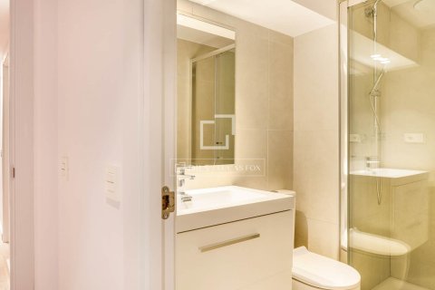 Apartament w Barcelona, Hiszpania 2 sypialnie, 85 mkw. nr 150895 – zdjęcie 22