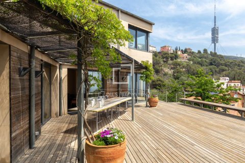 Villa for sale in Barcelona, Spain 4 bedrooms, 439 sq.m. No. 150896 - photo 14